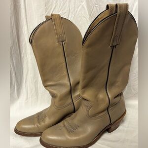 Tan Leather Cowboy Boots vintage frye size 10 1/2 d